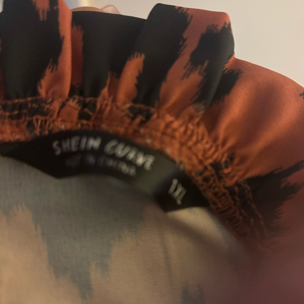 Shein Curve Orange and Black Top